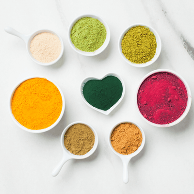 The Ultimate Nutrition Showdown: Whole Food Powders vs. Extracts